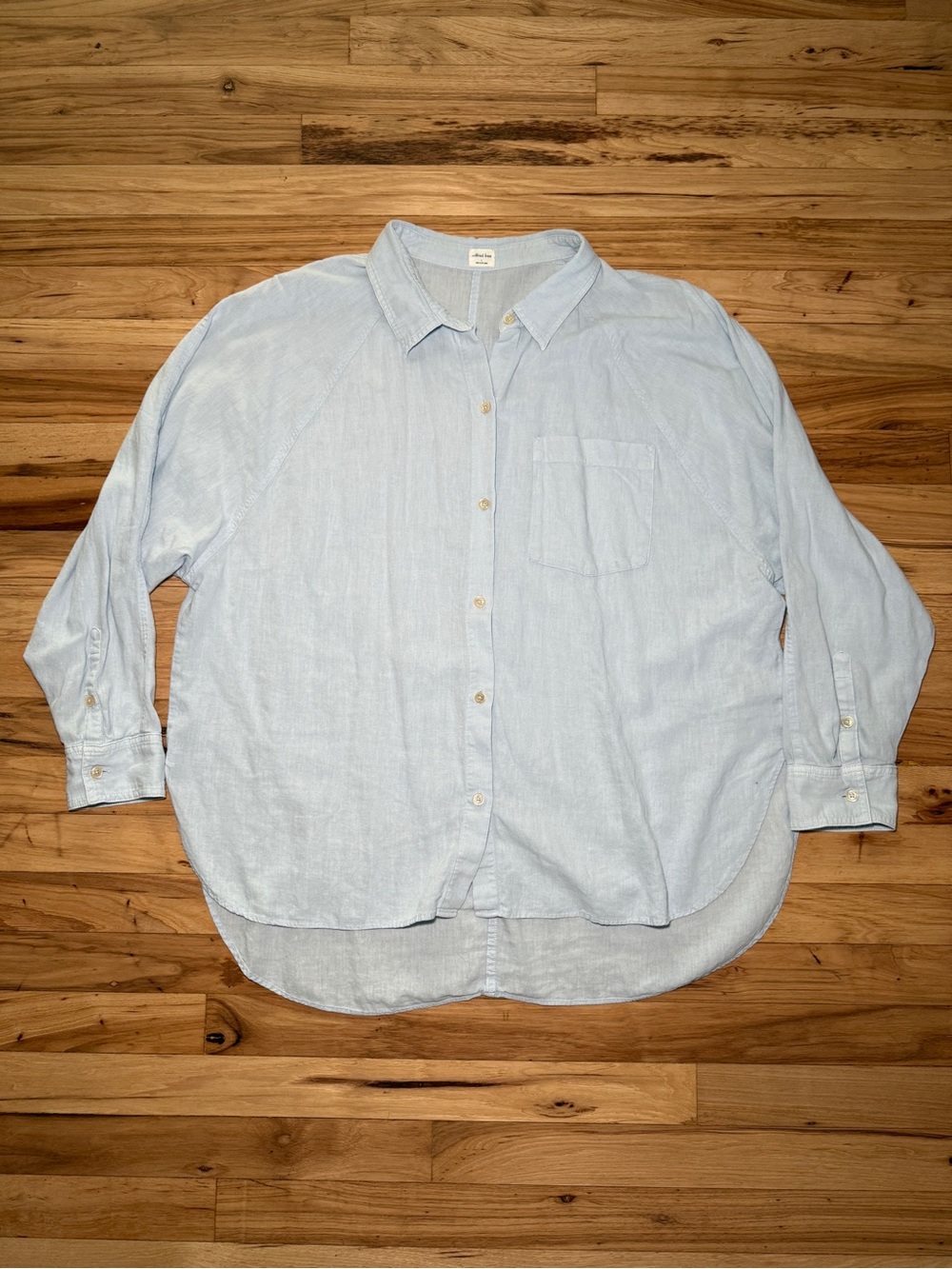 Aritzia Wilfred Free Linen Blend Button Up Shirt